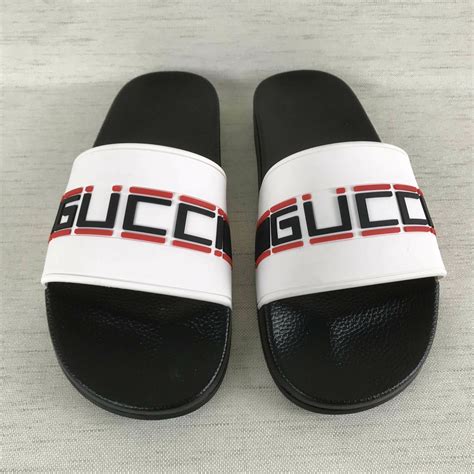 ciabatte finte gucci|Ciabatte da mare e slides da uomo di Gucci .